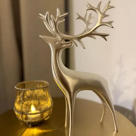 Reindeer Dream - *